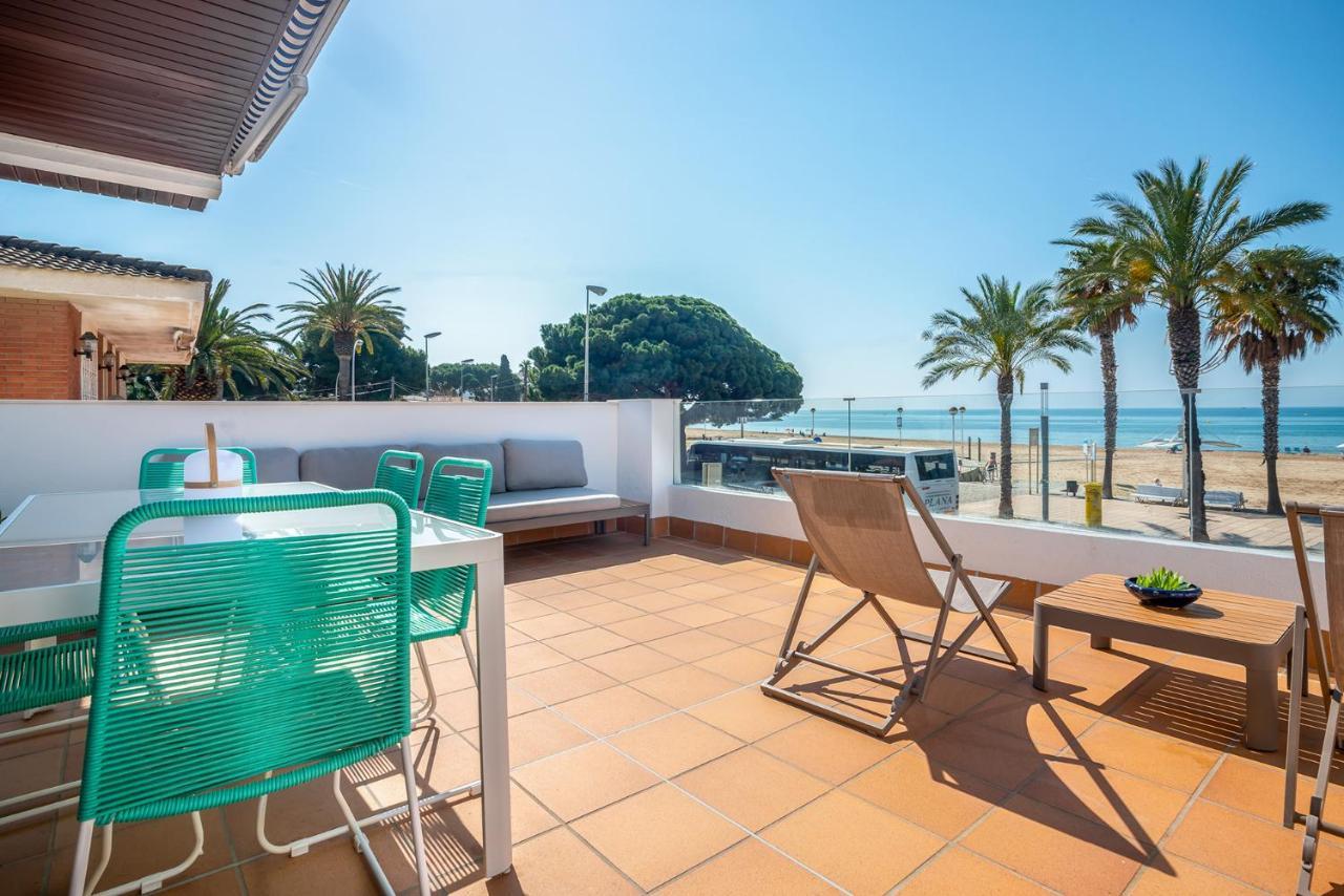 Beach House Cambrils Apartamento En Primera Linea De Playa Exterior photo