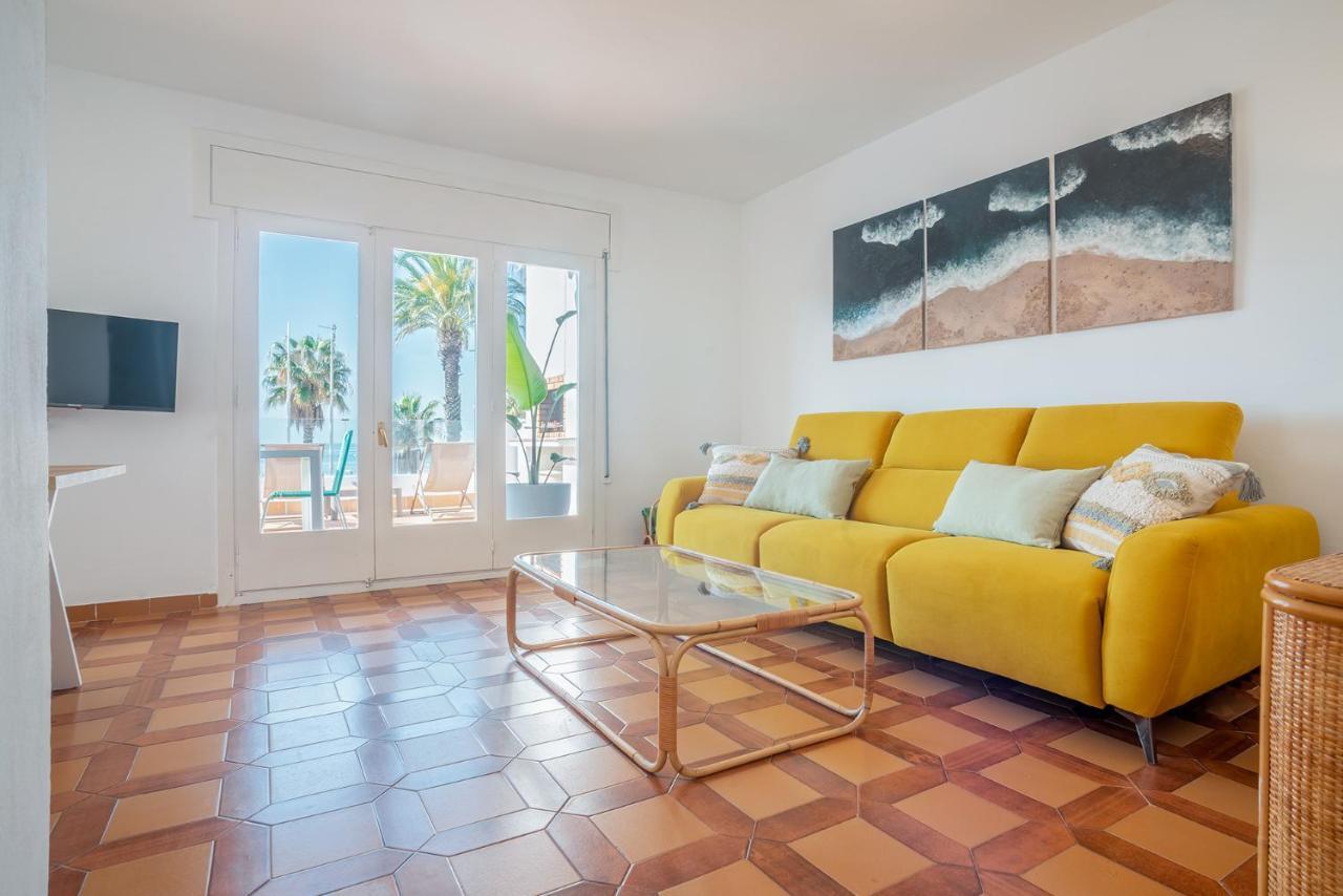 Beach House Cambrils Apartamento En Primera Linea De Playa Exterior photo